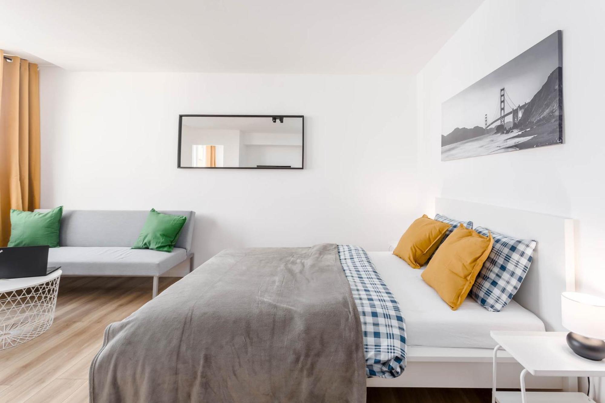 Enjoy! Srodmiescie Nowogrodzka Apartment Warsaw Ngoại thất bức ảnh
