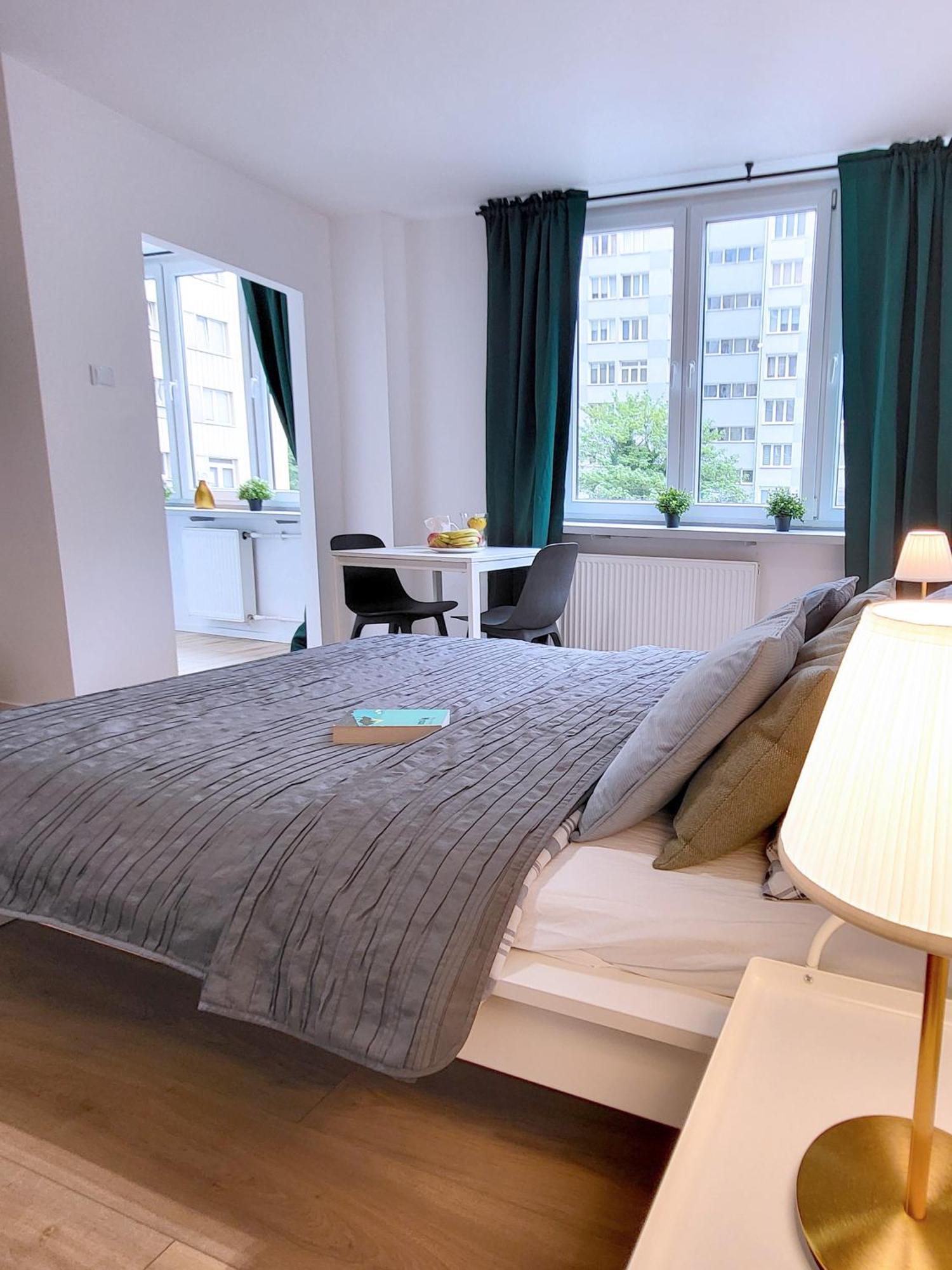 Enjoy! Srodmiescie Nowogrodzka Apartment Warsaw Ngoại thất bức ảnh